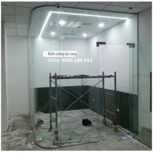 Kính cường lực uốn cong/KUC09 cua kinh cuong luc cong 3