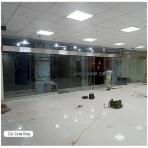 Cửa kính tự động 2 cánh