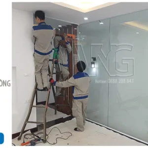 Cửa kính cường lực 2 cánh/MQ59 cua kinh cuong luc 1 canh ngan phong