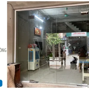 Cửa kính cường lực 2 cánh/MQ59 cua kinh cuong luc 2 canh bo 5 tam 1