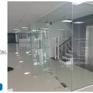 Cửa kính cường lực 2 cánh/MQ59 cua kinh cuong luc 2 canh ngan phong 1